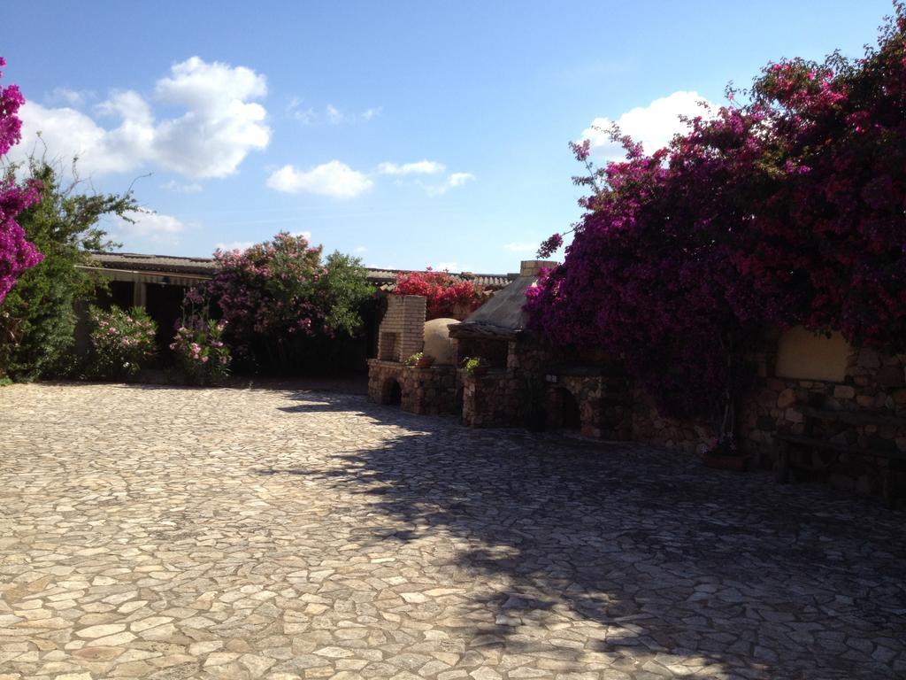Il Ruscello Villa SantʼAnna Arresi Buitenkant foto